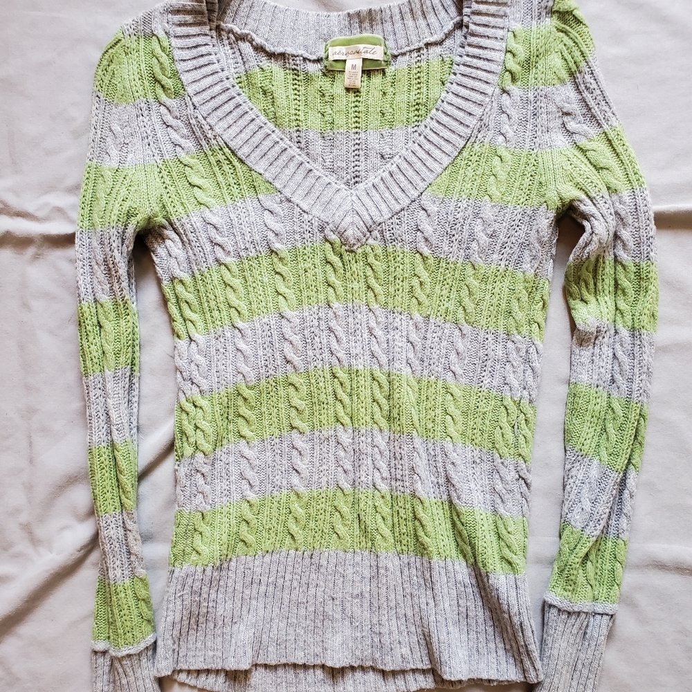 Aero grey/green stripped sweater